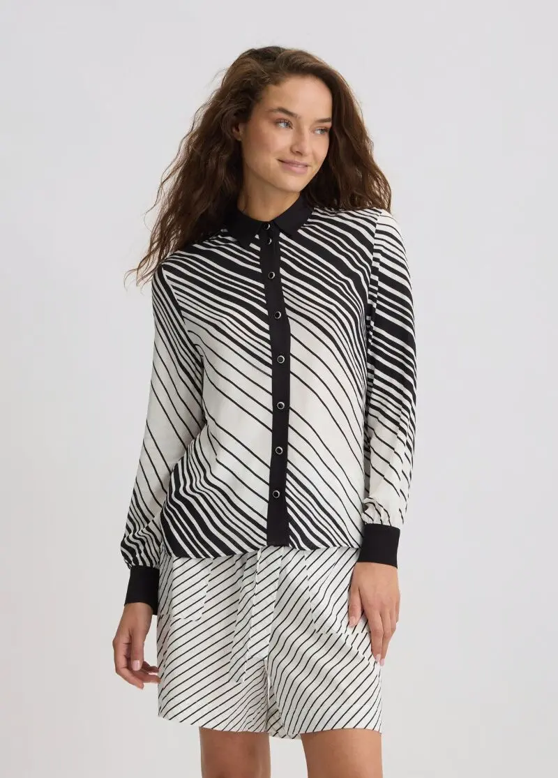 Рубашка из крепдешина