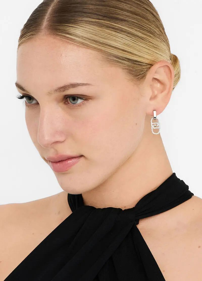 Серьги-подвески с логотипом